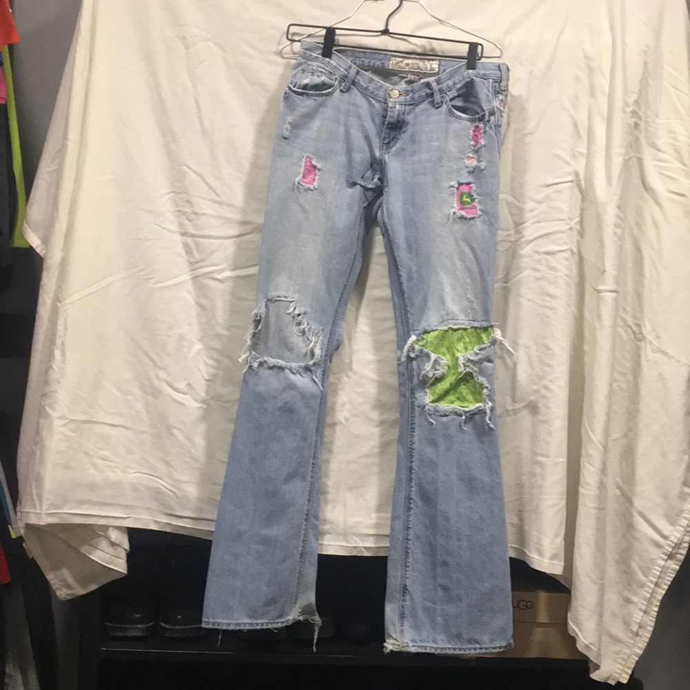 Super cute custom distressed jeans